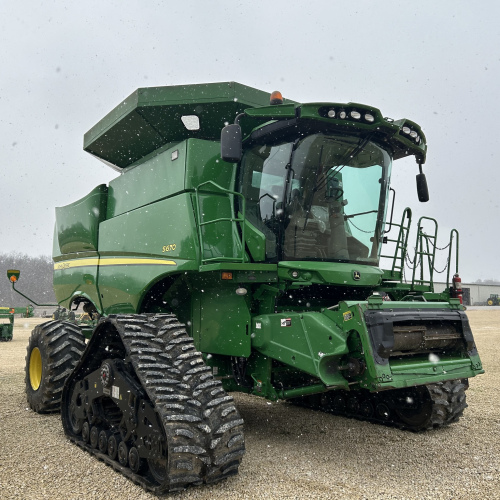 2012 John Deere S670