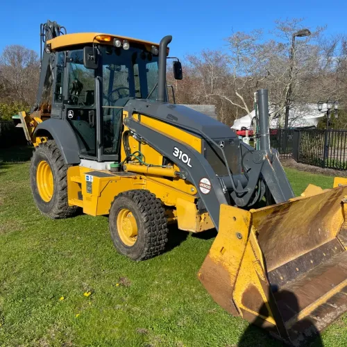 2018 John Deere Backhoe Loader